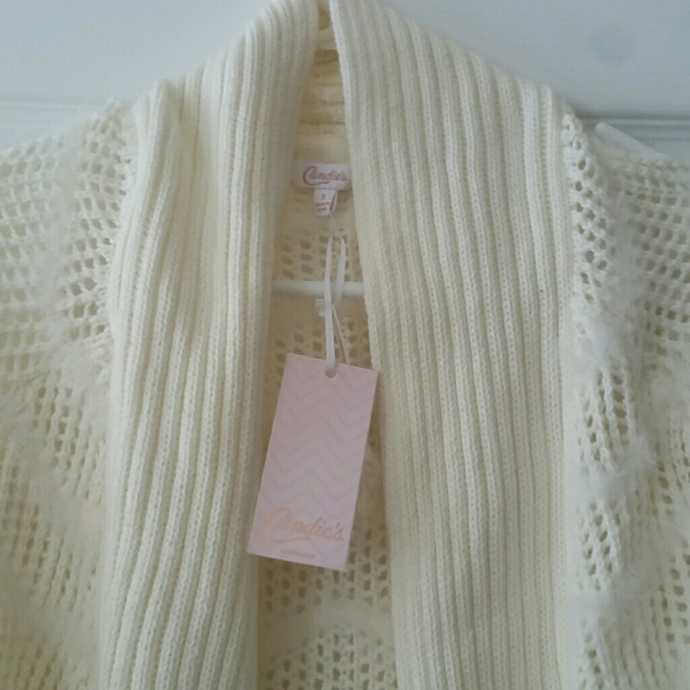 Sweater - Picture 2 of 3